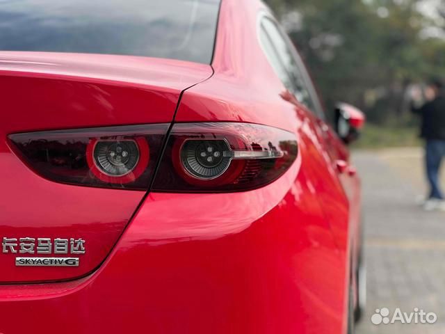 Mazda 3 2.0 AT, 2022, 25 000 км