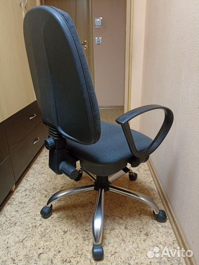 Компьютерный стул кресло