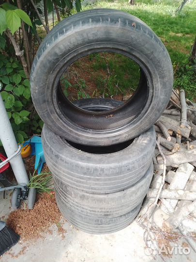 Kumho Ecsta HS51 215/55 R16 93V