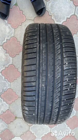 Kinforest KF-550 285/35 R21