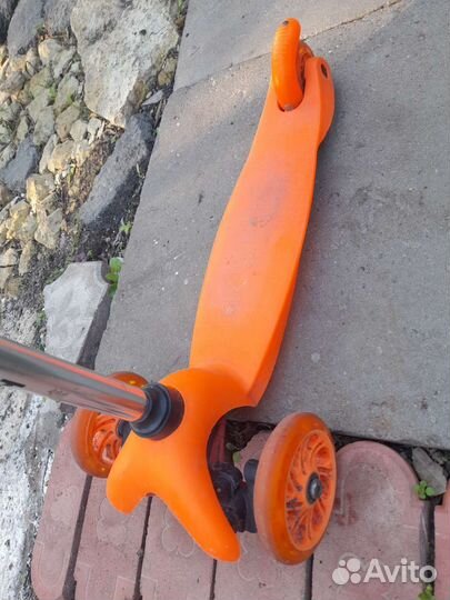 Самокат детский трехколесный