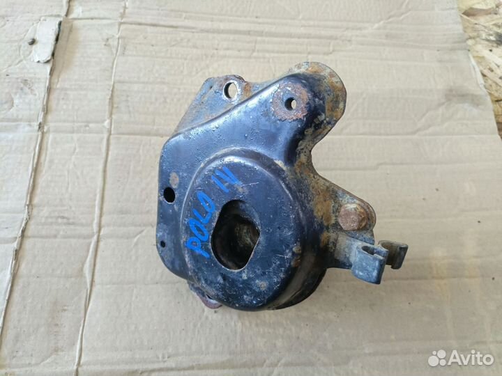 Кронштейн опоры кпп Volkswagen Polo 3 6N