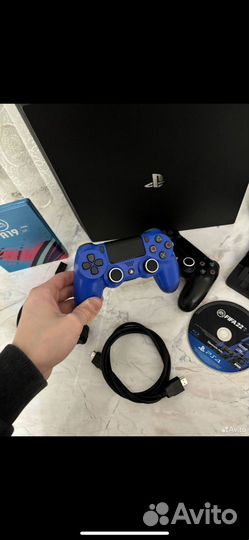 Sony Playstation 4 pro 1tb