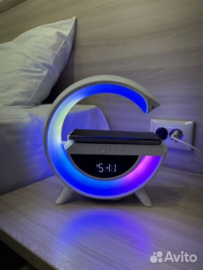 Светильник ночник беспроводная зарядка 6 в 1