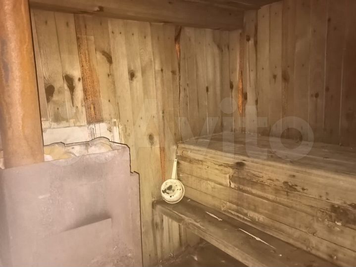 Дом 30 м² на участке 10 сот.