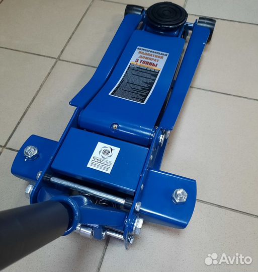 Домкрат подкатной низкопрофильный г/п 3т, 75-505мм