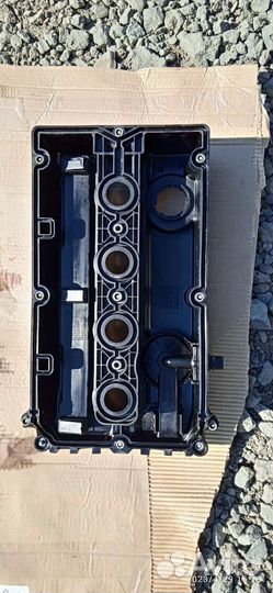 Клапанная крышка Opel Astra h z16xer