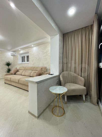 2-к. квартира, 65 м², 12/12 эт.