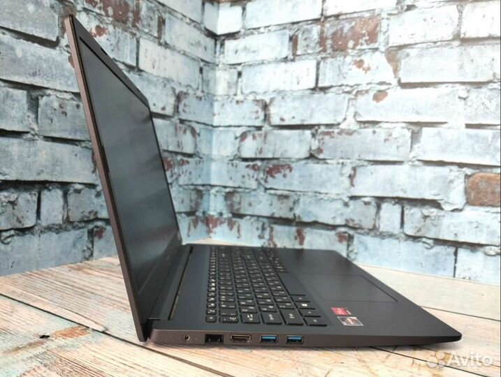 Новый ноутбук Acer на Ryzen/ RAM 12/ SSD 256