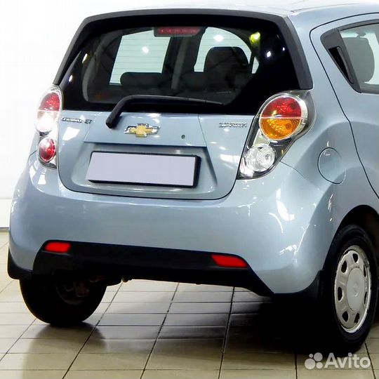 Бампер задний в цвет Chevrolet Spark 3