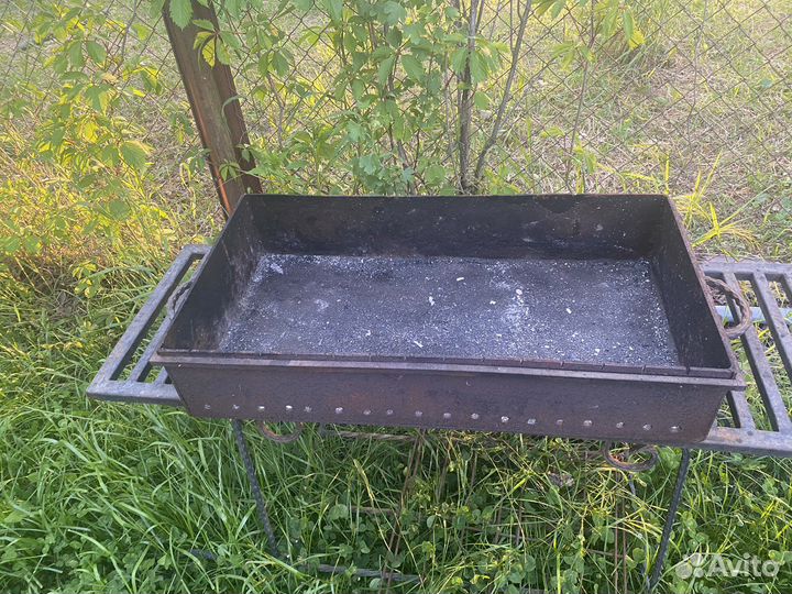 Кованые мангалы с крышей