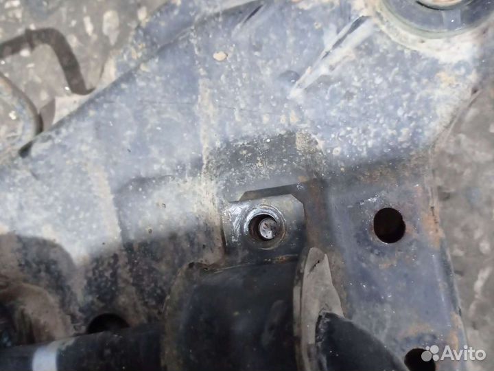 Балка подмоторная подвески,подрамник Mazda 3