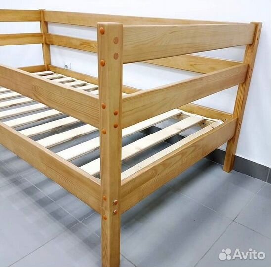 Кроват Софа без покраски 140х70