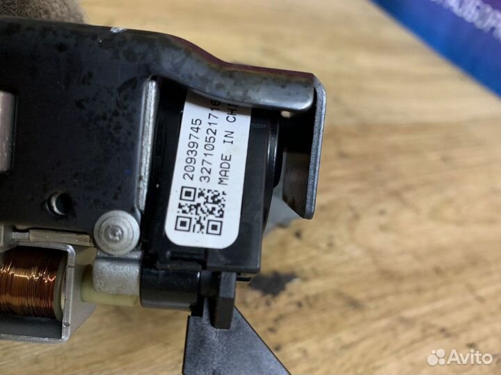 Замок зажигания с ключем Opel Insignia 2014г