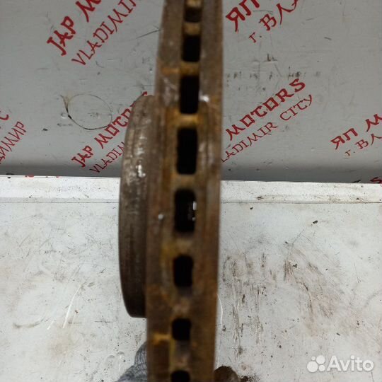 Диск тормозной передний Volkswagen Golf 5