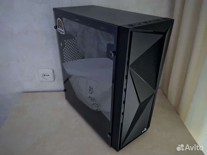 Корпус для компьютера (пк)