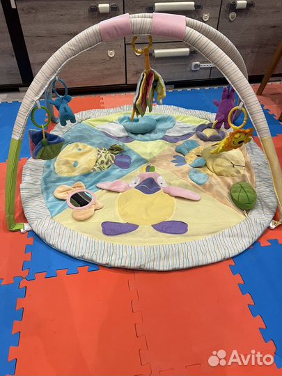 Развивающий коврик