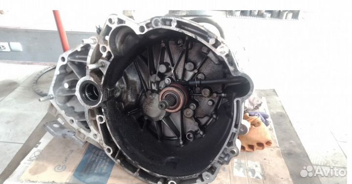 МКПП рено дастер 2.0 полный привод. 2012г