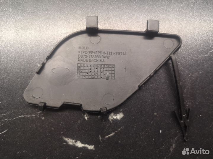 Новая чёрная заглушка Ford Mondeo 5