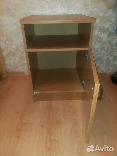 Тумба прикроватная