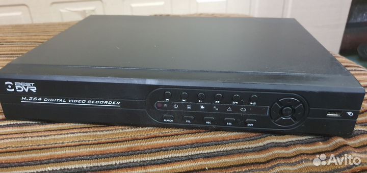 Регистратор для видеонаблюдения на 8 камер
