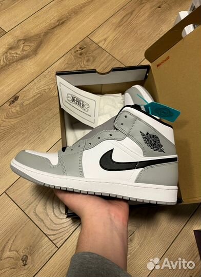 Nike air jordan 1 mid оригинал