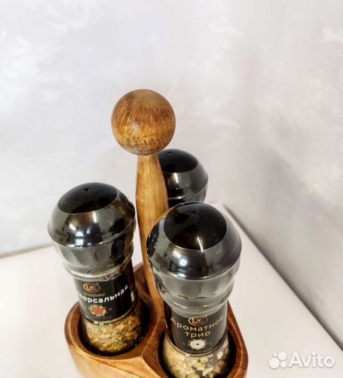 Подарочный набор из специй мельниц для женщины