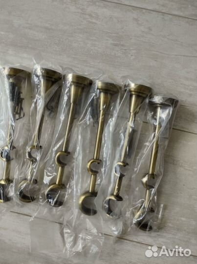 Прочные красивые карнизы для штор двухрядные