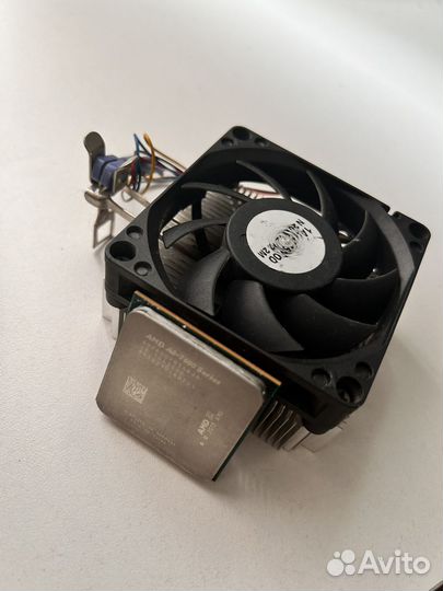 Процессор AMD A8-7600