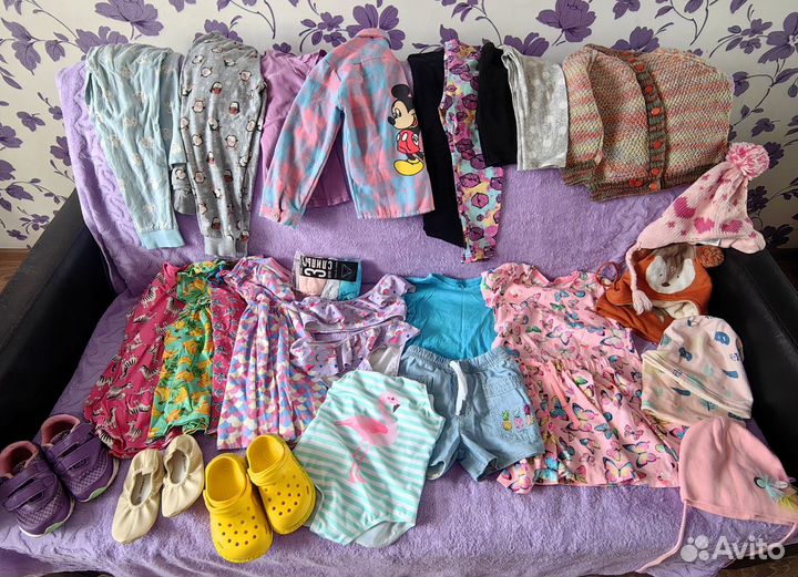 Одежда и обувь на девочку 98