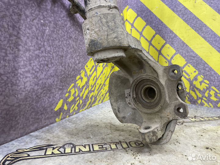 Кулак поворотный в сборе левый 16V Nexia Нексия