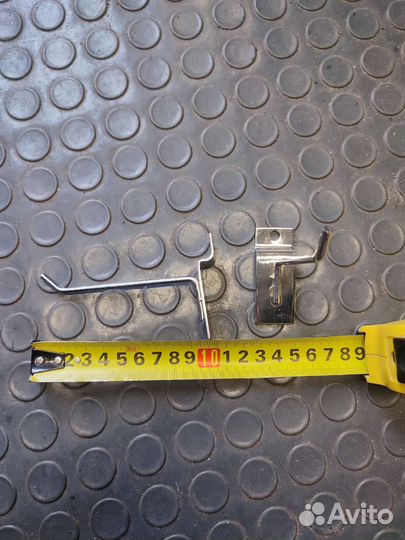 Крючки для экономпанелей