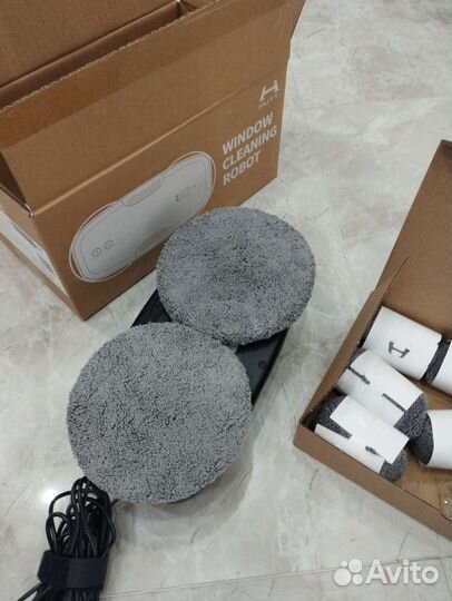 Робот мойщик окон Xiaomi Hutt DDC5