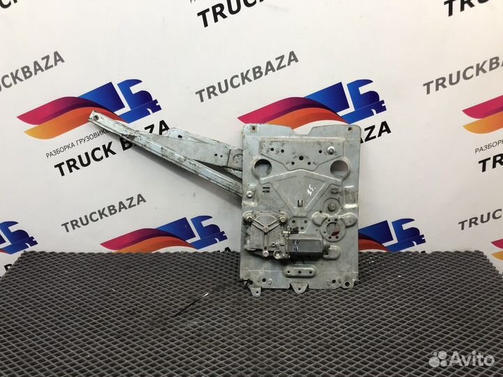 Стеклоподъемник электрический правый