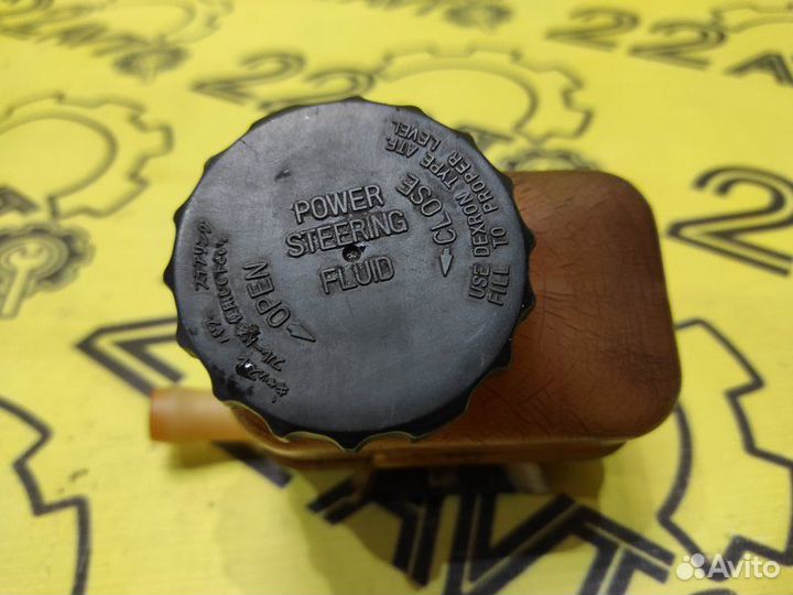 Бачок гидроусилителя руля Toyota Corona ST191