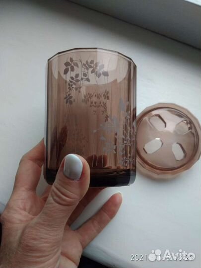 Стакан для зубных щеток