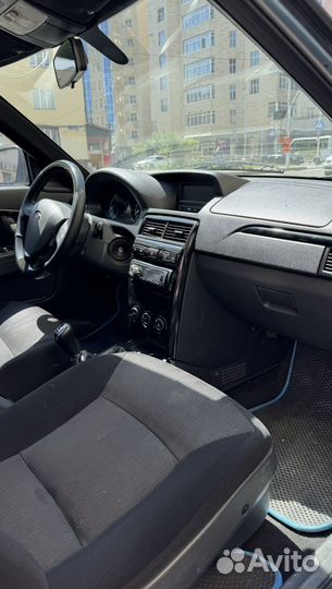 Сиденья на priora 2