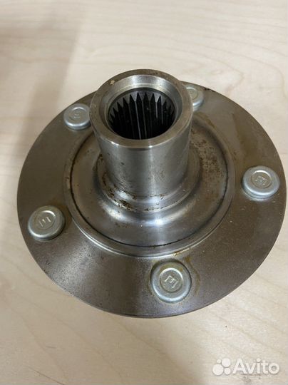 Ступица заднего колеса Mitsubishi