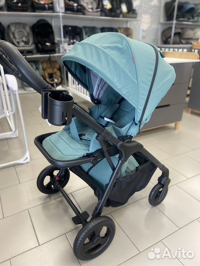 Коляска с реверсивным блоком