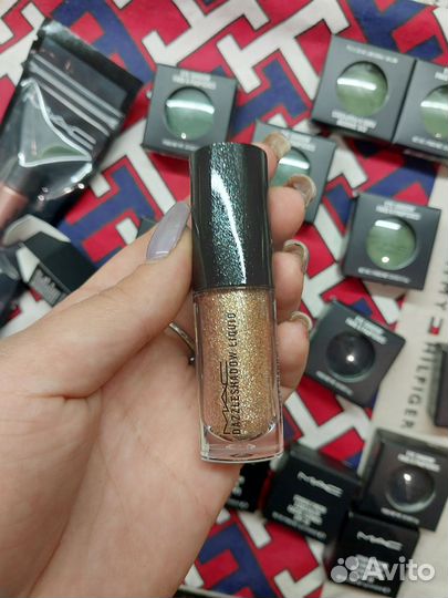 MAC косметика новая тени