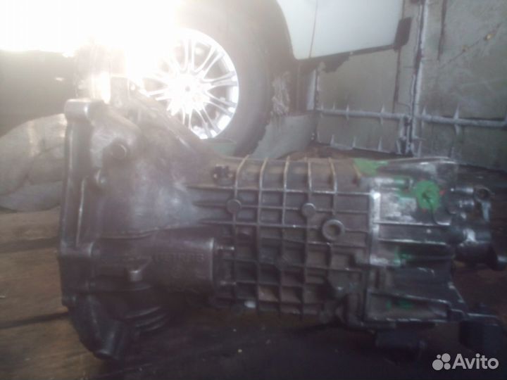 МКПП на Бмв е34