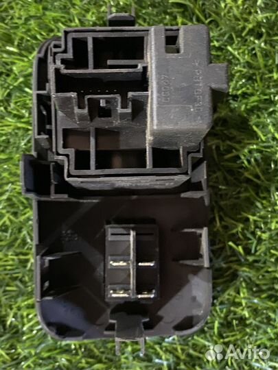 Блок управления светом Renault Megane