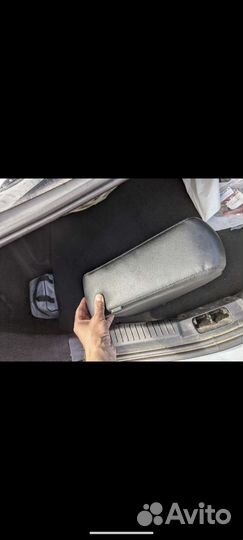 Подлокотник renault logan 2