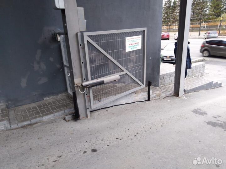 Установка шлагбаумов, турникетов. Ремонт