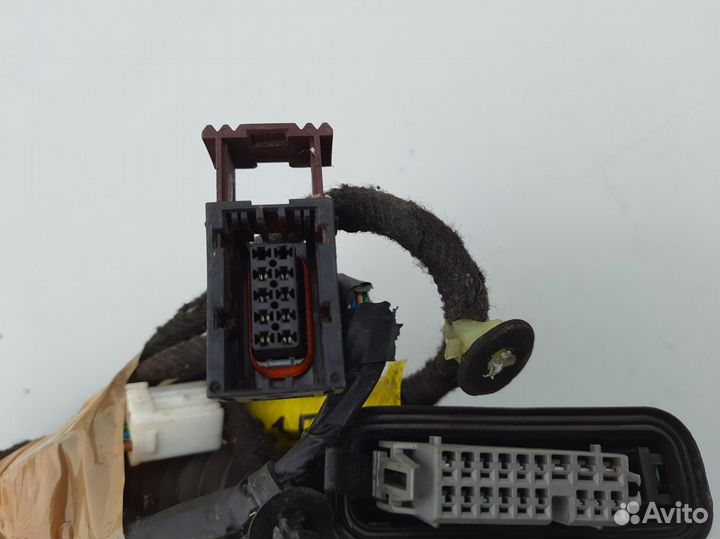 Проводка задней правой двери Chevrolet Aveo t300