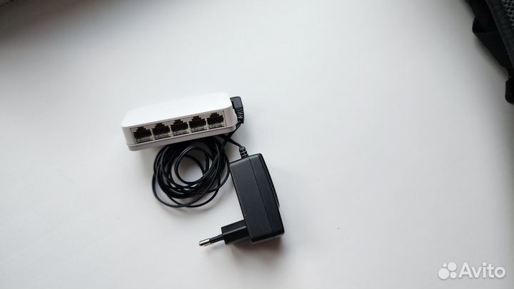 Коммутаторы не управляемые D-link, TP-Link