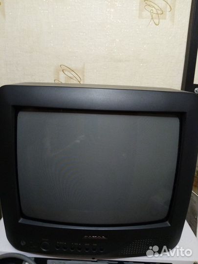 Телевизор сокол 37 см
