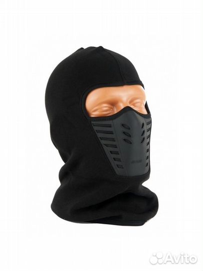 Балаклава на флисе с эластичными вставками (черная