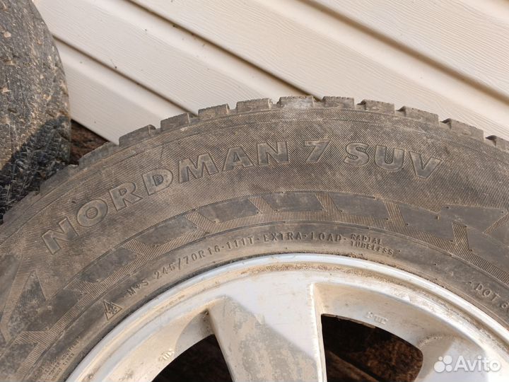 Nokian Tyres Nordman 7 SUV 245/70 R16