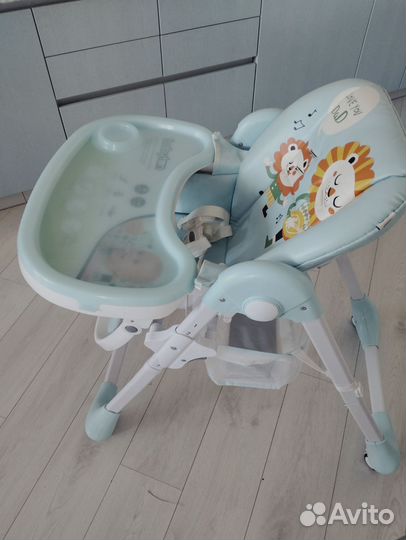 Стульчик для кормления babyton